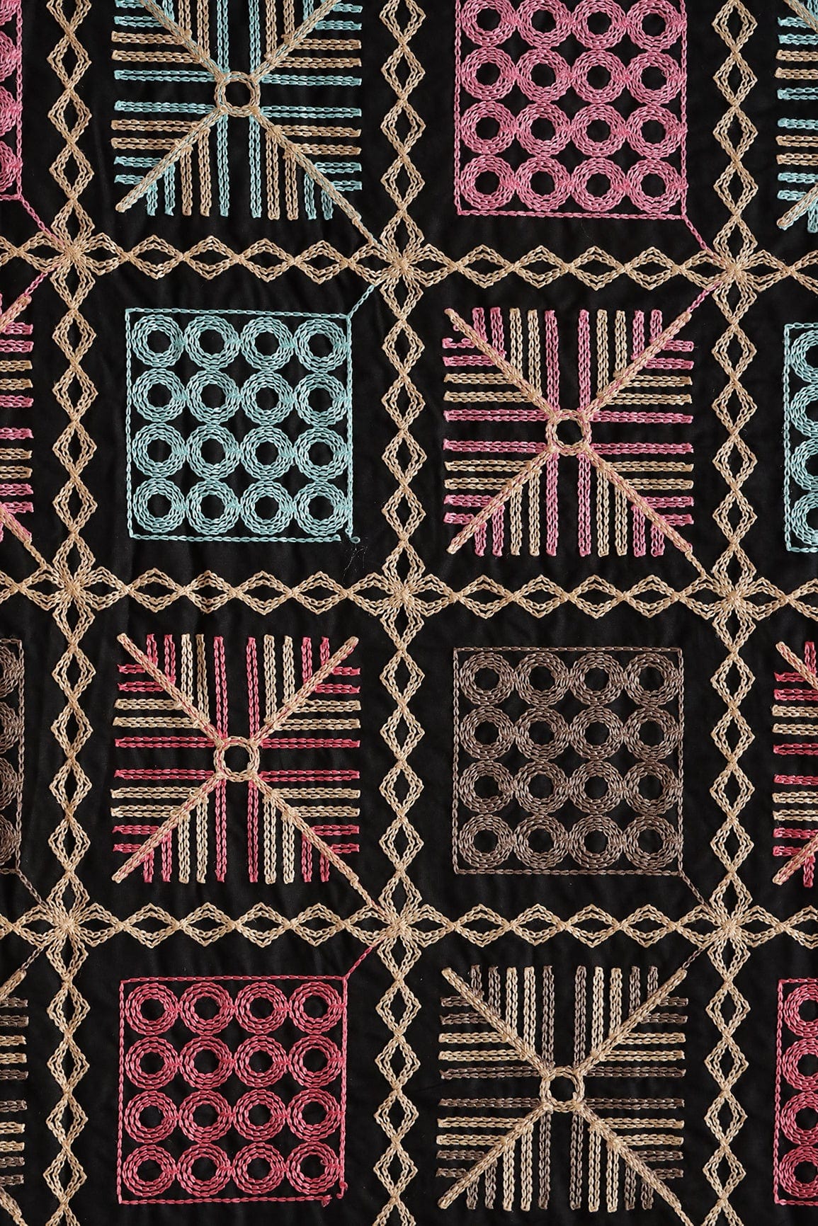 AIzaSyBcstauz-XMPRhEY21AUzeo032pxrXB5Ug - Light Beige And Black saree set (2 Piece)