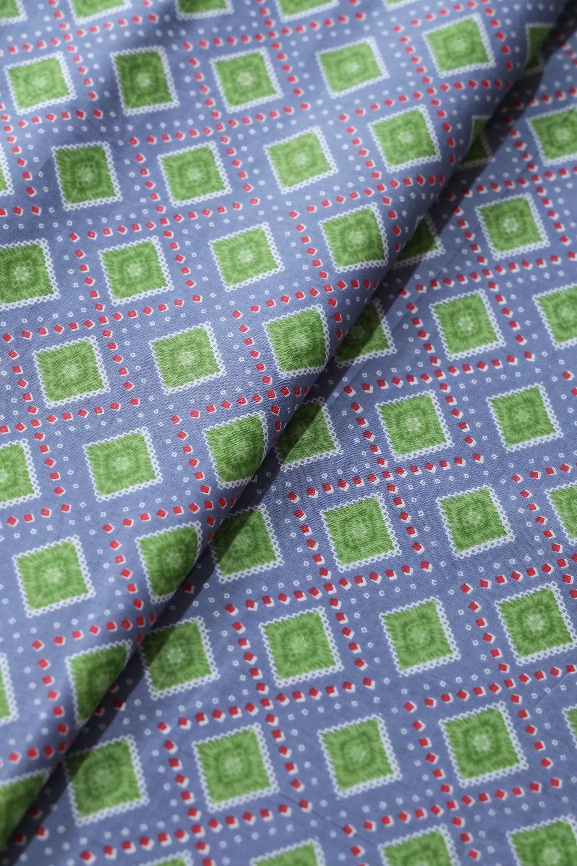 AIzaSyBcstauz-XMPRhEY21AUzeo032pxrXB5Ug - Light Blue Pure Cotton Unstitched Suit Set (2 Piece)