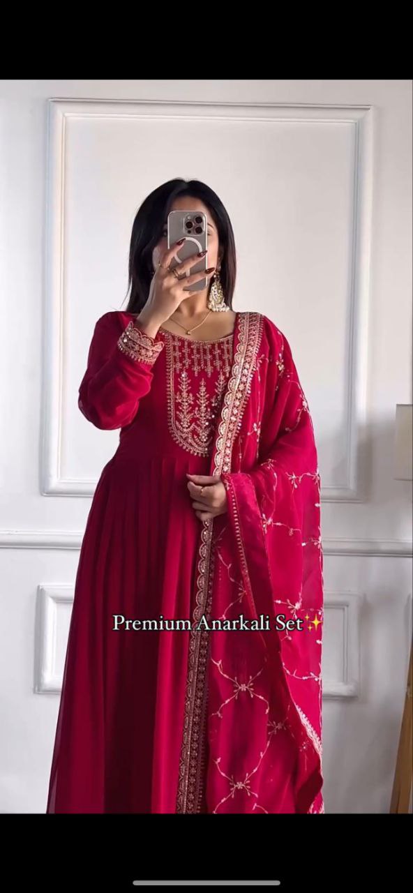 Graceful Glam Anarkali Solid Gown & embroidery Dupatta Set