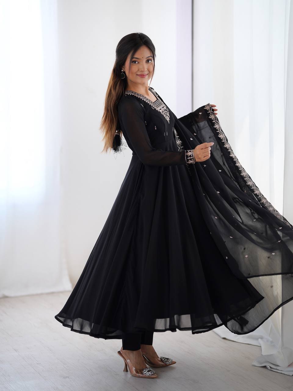Blueberry Bloom Embroidered Anarkali Set