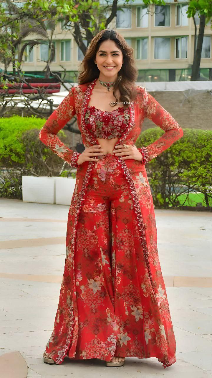 Premium Georgette Koti Dress Set – Elegance Redefined