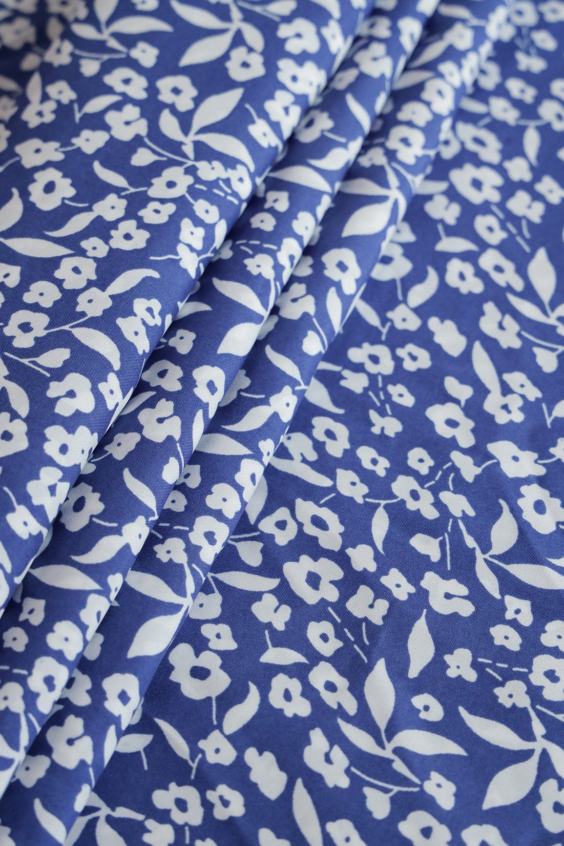 AIzaSyBcstauz-XMPRhEY21AUzeo032pxrXB5Ug - Big Width "56" Beautiful White Floral Digital Print On Blue Crepe Satin Fabric