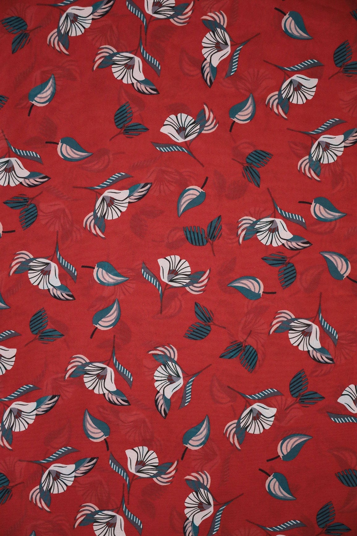 AIzaSyBcstauz-XMPRhEY21AUzeo032pxrXB5Ug - Big Width "56" Beautiful White Floral Digital Print On Red Georgette Fabric