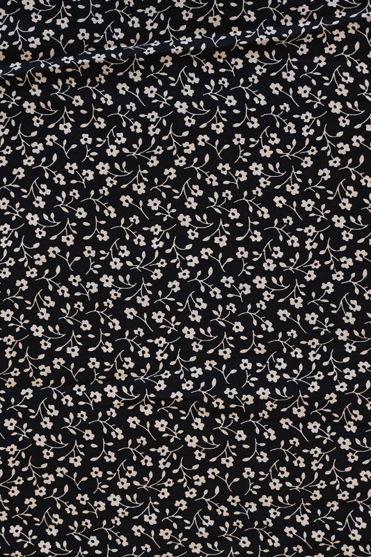 AIzaSyBcstauz-XMPRhEY21AUzeo032pxrXB5Ug - Big Width "56" White Small Floral Digital Print On Black Crepe Satin Fabric